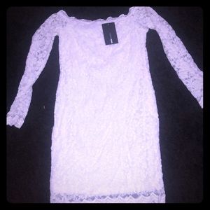 White lace body con dress